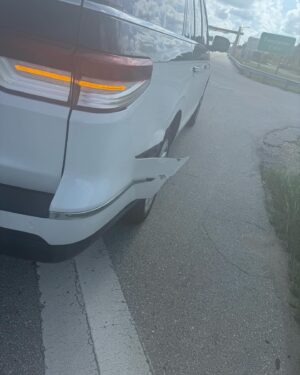 Andrei Arlovski Instagram - #Question 🙋‍♂️ !!!
Whose fault in this accident ??
Mine or other #driver ??
#FYI !!!
She was behind  with her #mother #and #kids 
#I was by myself….
But , anyway - #home I get #help and my #car was fixed by @dominic_hulk_arlovski @dominic_a_arlovski @dominic_arlovski ))))

Вопрос : Чья #вина ?
И кому , нужен быстрый / качественный #ремонт машин - обращайтесь к #ДоминикАндреевичОрловский !!!)))

#АндрейОрловский #БизнесОрловских #кузовныеработы #хаха #нонсенс #AndreiArlovski #nonsense #WTF