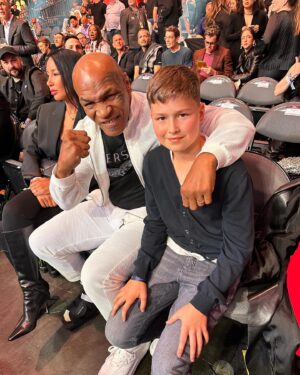 Andrei Arlovski Instagram - #IaM not gonna lie …..))
Since #I was 14 years old , when I saw 👀 first #boxing #fight with #ONEandONLY - #IRON @miketyson , I knew that one #day I’ll take a #pic with MT ))) and 3o  years later - I did ))
#ThankYou so so much to Mr Reed @reedharrisufc  and the @ufc …..
I was like a kid , didn’t want him to goooo )
Lucky kid @AndreiAArlovski got his pic with the #boxing legend at age 11 )) 

Terminal list one of my #favorite TV series 
Thank you Mr Chris @prattprattpratt  for the pic for me and my son @AAArlovski 

Thank you @miles.teller for the pic

Thank you UFC HOF @chuckliddell  for the pic and I’m so happy to see Mr Taran Butler @tarantactical get into the #UFC 
Can’t wait to come and shoot with you ….)

It was an AWESOME NIGHT , GREAT FIGHTs and UNBELIEVABLE EXPERIENCE …..

Отличные бои , рад что не подвел @betera_by  с прогнозом …..
Сынок , который #АндрейАндреевичОрловский получил не забываемые эмоции ….
Короче #ЖИЗНЬ ХОРОША 
Ща домой , к любомой жене @milana_arlovskaya , моему красавчику @dominic_a_arlovski  @dominic_arlovski  @dominic_hulk_arlovski  и моей принцессе ….)

#AndreiThePitBullArlovski #OriginalPitBull #WARlovski #FAMILY #ArlovskiFamily