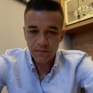 Andrés D'Alessandro Instagram - O nosso Rio Grande clama por ajuda! 

Precisamos manter a mobilização: é o meu apelo no vídeo! 

#rs #valedotaquari #sos 
#solidariedade 

🟢🔴🟡 🙏 @governo_rs