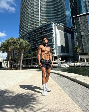 Andrés Mercado Instagram - Dominguito ☀️