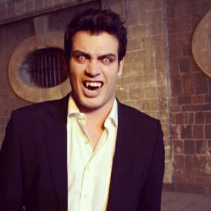 Andrés Palacios Instagram - Welcome to fright night. 🦇