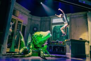 Andrew Barth Feldman Instagram - WOW i am having the biggest blast ever. my goodness!!!!!
i can’t wait for you to see @sarahhyland’s gorgeous performance, this unreasonably spectacular cast, and me falling down a lot. i am meek and i have inherited. i am so happy.
two shows down, so many more to go! come to the plant shop! i will give you sunshine, dirt, etc!