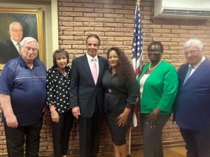 Andrew Cuomo Instagram - Great to be back in Canarsie visiting with some old friends and speaking with new ones about crime, the migrant crisis and how we can come together to make NY stronger than ever