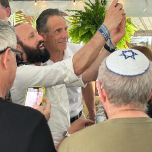 Andrew Cuomo Instagram - Great to join my friends at Hampton Synagogue to discuss how to combat rising anti-semitism, the current state of New York and how we can work together to make change for the future
