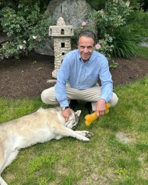 Andrew Cuomo Instagram - Hope you’ve been out enjoying this beautiful NY  weather #ILoveNY