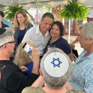 Andrew Cuomo Instagram - Great to join my friends at Hampton Synagogue to discuss how to combat rising anti-semitism, the current state of New York and how we can work together to make change for the future