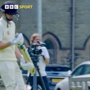 Andrew Flintoff Instagram - Meet Dylan , every team would be lucky to have one 😘

Final episode tonight of “freddie Flintoff’s field of dreams “ tonight 8pm @bbcone @bbciplayer 👍🏻