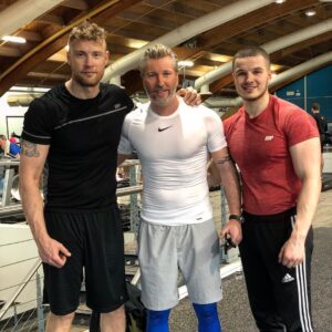 Andrew Flintoff Instagram - @robbiesavage8 in the gym 💥 rarer than Bigfoot @stanvaccari 👍🏻