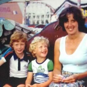 Andrew Flintoff Instagram - Happy Mother’s Day , love  you mum ❤️