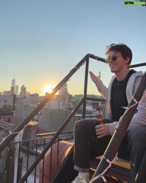 Andrew Neaves Instagram - “ahhh…this city” 🤌🏼