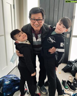 Andrew Phung Instagram - Grateful to be their dad and forever grateful to this man for all his sacrifices, life lessons shared, and everything he’s given his family. ❤️