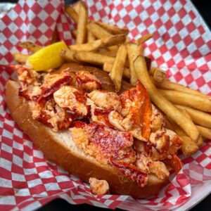 Andrew Rea Instagram - Visiting Boston, had a serious butter lobster roll from @yankeelobsterco