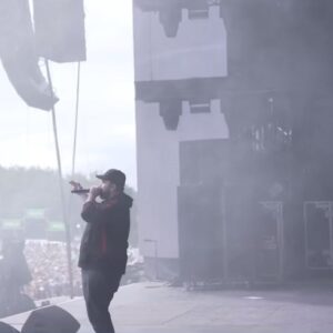 Andrew Shane Instagram - Bro, what is life. Thank you to @ksi for bringing me out at Reading and Leeds fest this weekend. You manifested this and deserve it all. Keep killing it, and so much love again for allowing me to share this stage with you ❤️

Thank you to @miniminter for filming this clip 🙌