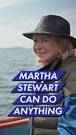 Andrew Zimmern Instagram - TONIGHT on #HopeInTheWaterPBS, @marthastewart48 learns the ropes at a scallop farm off the coast of Maine as the episode explores innovative technologies and ancient practices that may hold the secrets to sustainably feeding our growing population.

Tune in tonight at 9/8c on @pbs!