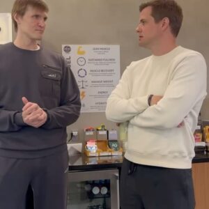 Andrey Kirilenko Instagram - 22 февраля в Солт Лейк Сити прошло значимое для меня событие.
 Utah Jazz, команда, где я провел целых 10 сезонов, в этом году отмечает юбилей - 50 лет. В часть праздника меня и еще троих сокомандников пригласила отметить наш вклад в то, каким был клуб, когда мы за него играли. Карлос Бузер, Мехмет Окур, Деррон Уильямс, - мы снова вместе вышли на паркет родной арены.
Я благодарен «Юте» за невероятный опыт, который приобрёл там и за этот вечер, который позволил еще раз встретиться с клубом, с моими друзьями, с болельщиками!
Спасибо , «Джаз», это было незабываемо!