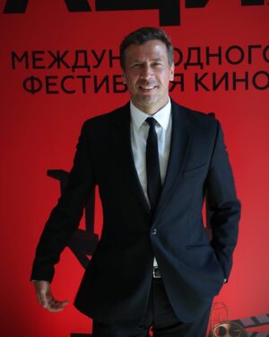 Andrey Merzlikin Instagram - Презентация нового кинофестиваля «КиноБраво». 
Осенью 2024
Сочи.
.
#кинобраво #сочи #фестиваль
.
@sever_elena ❤️