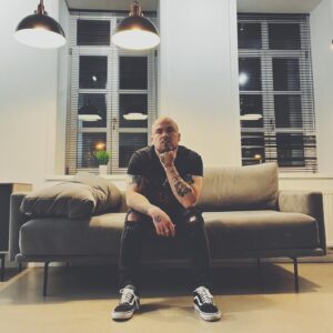 Andrey Prokofyev Instagram - 29 лет.
Ребёнок все реже ошибается.