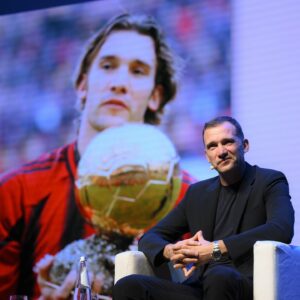 Andriy Shevchenko Instagram - Grazie di cuore Trento❤️
@ilfestivaldellosport