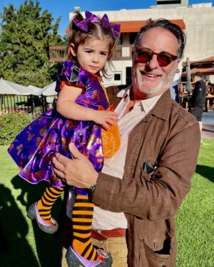 Andy García Instagram - Happy B Day to my Violette Rose!