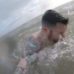Andy Hurley Instagram - #SOLOplunge #BEN! #KyloRen #MKE2k16 #NEWYEAR #XVX