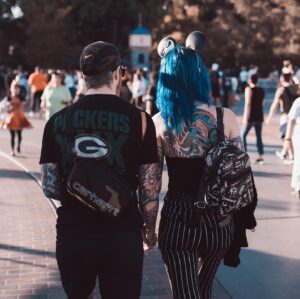 Andy Hurley Instagram - #gopackgo #galaxysedge 📷: @gabethepigeon