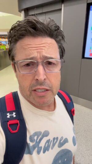 Andy Lassner Instagram - Doing some international work…