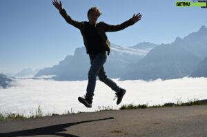 Andy Walken Instagram - Sorry it has been so long - Walking on clouds #alps #switzerland #inspiredby #ricksteves #jungfrau photo cred @kate.walken