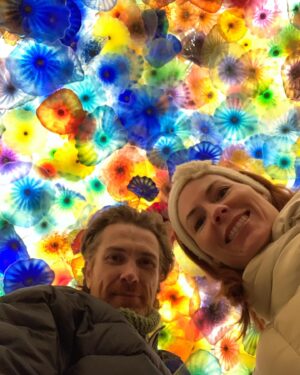 Anel Alexander Instagram - The last 2 years have felt pretty bleak, so here’s to a vibrant, colourful 2022!