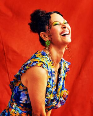 Angela Alvarado Instagram - Amazing shoot with the incredible @bravocado._ #modeling #model #art #beauty #ageless #color #power #laughing #strength #unstoppable @naturalmodelsla