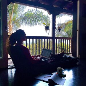 Angela Alvarado Instagram - Today’s office❤️ #grateful #peaceofmind #zen #creativity #createeveryday #writer #director #actor #model @naturalmodelsla #visualartist #mama #boricua🇵🇷 #renaisancewoman #becauseyoucandoitall #womensupportingwomen #womenempowerment #newprojects #blessedbeyondmeasure