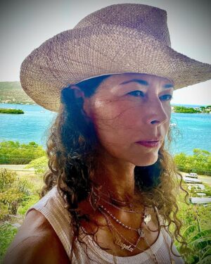 Angela Alvarado Instagram - My happy place. Culebra 🇵🇷❤️ #culebra #caribeña #boricua🇵🇷 #depuracepa #beachlife #eltesoro #gladystamezmillinery @gladystamezmillinery @eltesorotequila