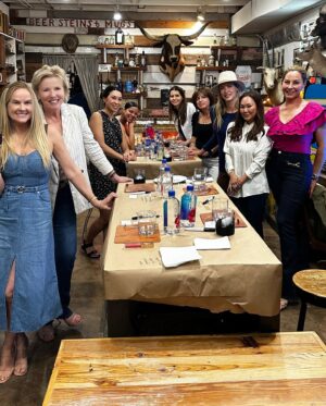 Angela Oh Instagram - Candlemaking and Cocktails courtesy of @manreadymerc (and benefiting @houstonballet) #hopesanddreams 

@manreadymercantile

@deborahkoehler @amindfulsip @guilletpatricia @hadineen @the_jenneral @annawinter731