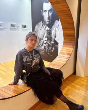Angèle Vivier Instagram - Expo Doisneau à Megève 📷🎞️😍