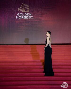 Angelica Lee Instagram - 金馬60歲啦！

Stylist: @johnnykhookhoo
Dress: @givenchy
Jewerelly: @tiffanyandco
Makeup: @jjshuchen
Hair: @edwardchong77 

#givenchy 
#TiffanyHighJewelry 
#tiffanyandco