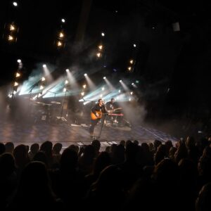 Angelo Kelly Instagram - Munich, Mannheim and Hardenberg were amazing 🥰 This week we’ll be in:
27.04. Köln
28.04. Köln - SOLD OUT!
29.04. Leipzig 

#angelokelly #matthiaskrauss #mixtape #tour