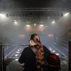 Angelo Kelly Instagram - It’s great being back on Tour and sharing my love for music with you all 🥰 

#angelokelly #matthiaskrauss #mixtape @matthiaskraussofficial 

Pictures: @aeskimo_sven