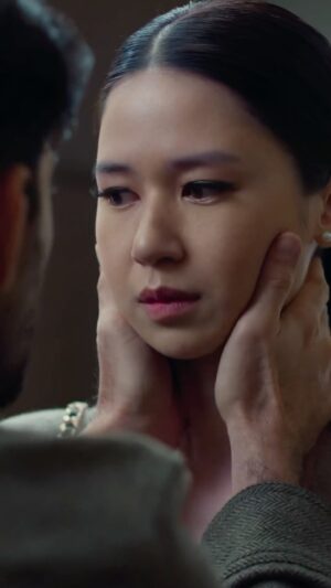 Angga Dwimas Sasongko Instagram - Sebagai aktris, dunianya Ava @laurabas memang penuh gemerlap dan ketenaran. Tapi siapa sangka, dibalik layar, Ava punya banyak kisah yang ia simpan rapat-rapat?

Film persembahan dari Visinema, karya Angga Dwimas Sasongko dari adaptasi bebas novel ‘Heartbreak Motel’ oleh Ika Natassa.

SEGERA TAYANG di Bioskop 1 Agustus 2024!

#HeartbreakMotel #HeartbreakMotelFilm