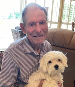 Angie Everhart Instagram - #happybirthday #dad #92 This man has made my life such a joy. He is a constant and oak of our family. Bobby Everhart you are my idol. I love you with ALL of my #everhart ❣️❣️❣️