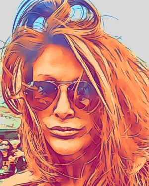 Angie Everhart Instagram - #cartoon #fun sending crazy hair hugs and kisses! #mwah💋