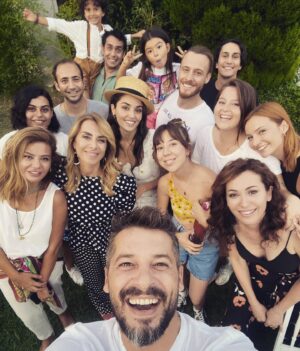 Anıl İlter Instagram - #gözyaşımpıt @sencalkapimi