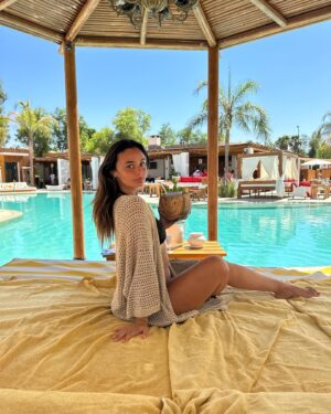 Anissa Consul Instagram - Super moment au Nikki Beach de Marrakech 😍🦋