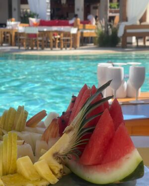 Anissa Consul Instagram - Super moment au Nikki Beach de Marrakech 😍🦋