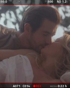 Anita Briem Instagram - thank you all the beautiful people who surrounded me in 2022. all the films I was a part of and I’m so proud of. the tv series I wrote and got to film. the travel and the privilege of so many new experiences this past year. I am so grateful