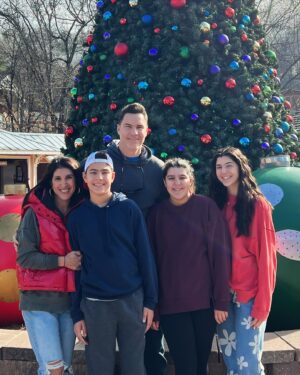 Anita Corsini Instagram - Merry, Merry Christmas from our family to yours! May the joy of Christ fill your hearts and mind this season and in 2024! Sending lots of love and big hugs! XOXO, The Corsinis 

#MerryChristmas #Christmas2023 #Betterlatethannever #redbarnhomes