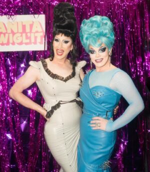 Anita Wigl'it Instagram - Memories of Drag Con LA with @rtist_ 😍
📷 - @chrisdoesportraits