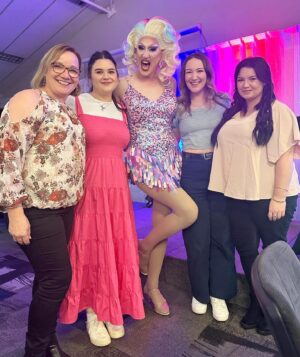 Anita Wigl'it Instagram - The weekend I had the absolute pleasure of hosting @dragqueenbingonz events in Masterton and Bunnythorpe 😍

The people here are next level fabulous! I can’t wait to come back!!

Photos stolen from @jessssica.smith and @ellenrgibson