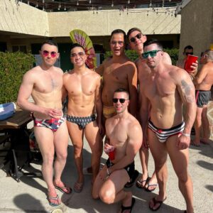 Anita Wigl'it Instagram - Palm Springs Pride with the most INCREDIBLE people ☀️🌴

This trip has been everything that I needed - I’m so grateful ☺️