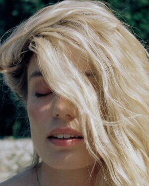 Anja Savcic Instagram - Back when the sun was out