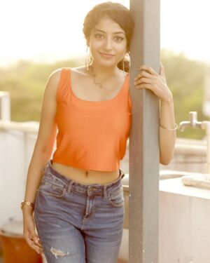 Anjali P Nair Instagram - 🧡🧡 bringing the heat to your feed😛🧡
📸: @sat_narain and @the.portrait.culture 🧡