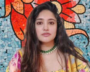 Anjana Jayaprakash Instagram - Have you figured out your puzzle,yet?
